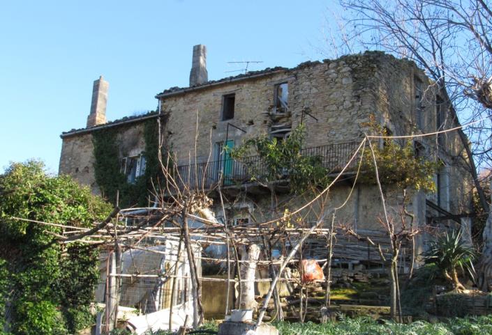 Image No.7-2 Bed Country House for sale