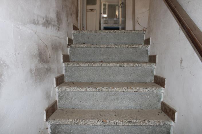 Image No.11-2 Bed Country House for sale