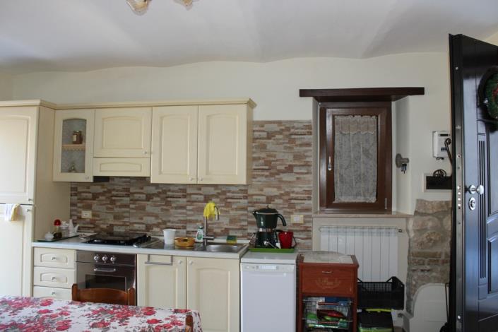 Image No.20-3 Bed Townhouse for sale