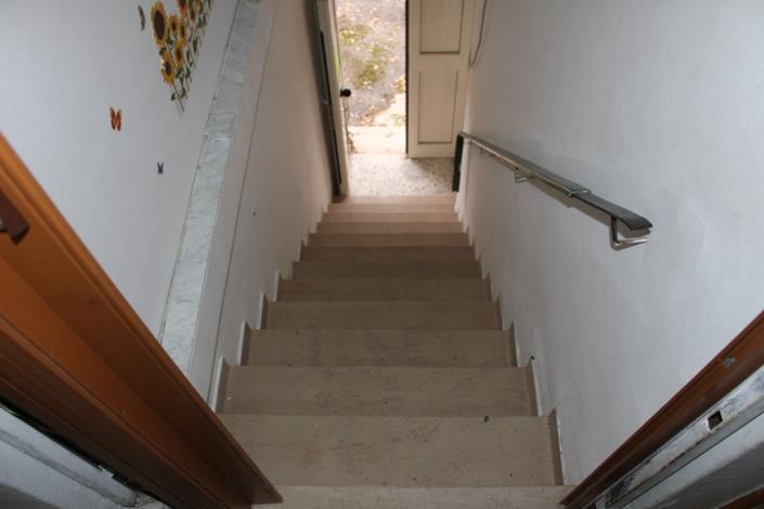 Image No.21-2 Bed Townhouse for sale