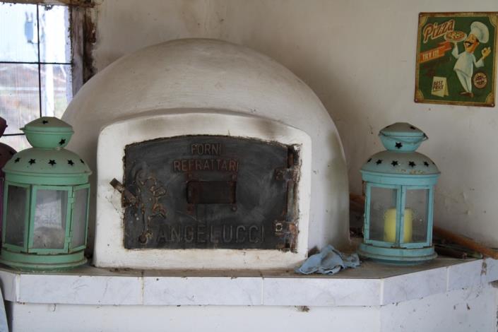 Image No.17-4 Bed Country House for sale