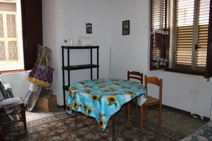 Image No.19-2 Bed Townhouse for sale