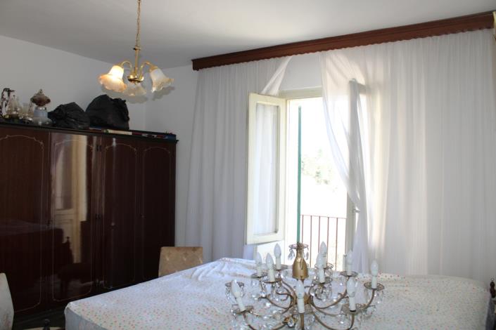 Image No.7-3 Bed Townhouse for sale