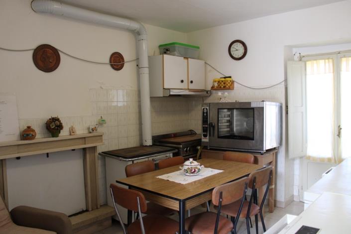 Image No.3-3 Bed Townhouse for sale