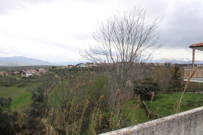 Image No.15-3 Bed Townhouse for sale