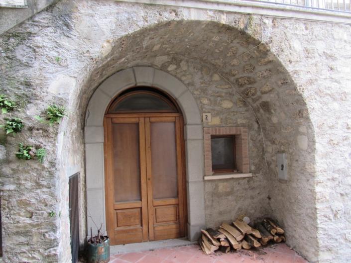 Image No.19-3 Bed Townhouse for sale