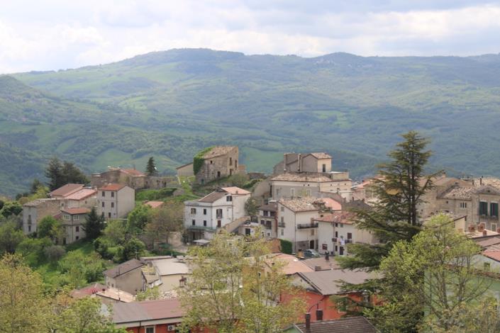 Image No.10-5 Bed Townhouse for sale