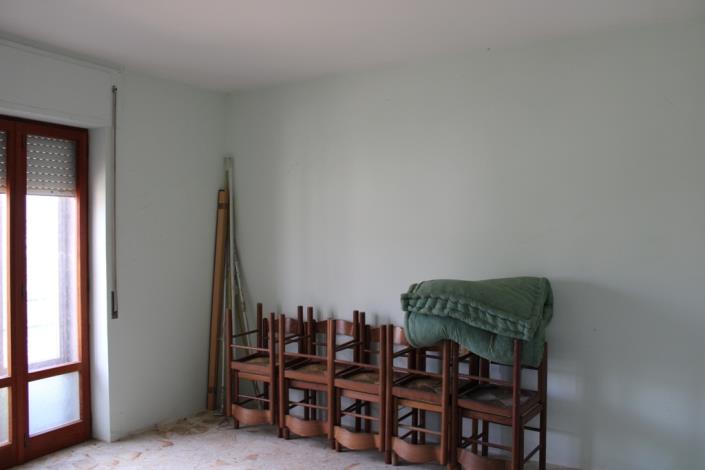 Image No.13-6 Bed Country House for sale