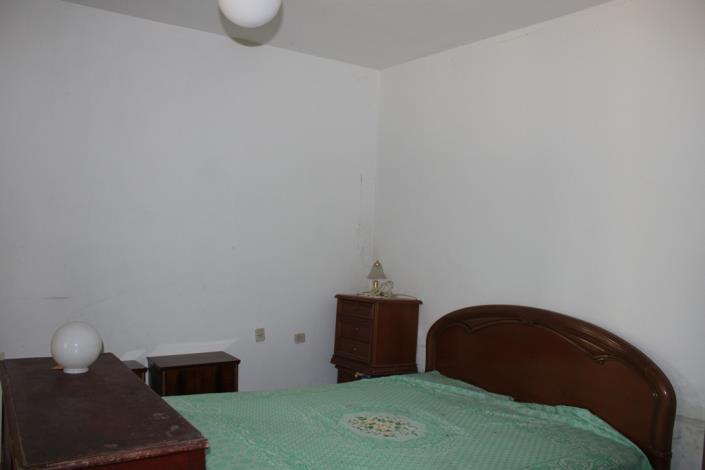 Image No.12-3 Bed Country House for sale