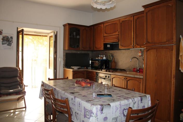 Image No.7-3 Bed Townhouse for sale