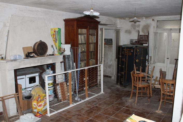 Image No.4-3 Bed Village House for sale