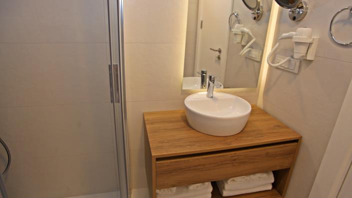 Image No.24-1 Bed Apartment for sale