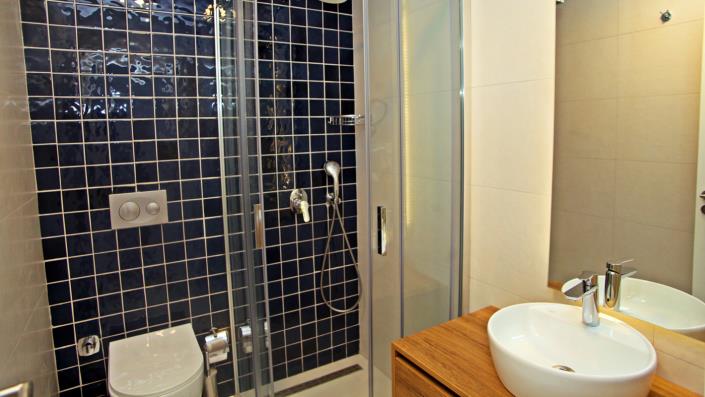 Image No.25-1 Bed Apartment for sale