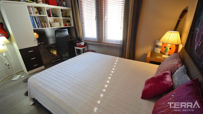 Image No.10-3 Bed Apartment for sale