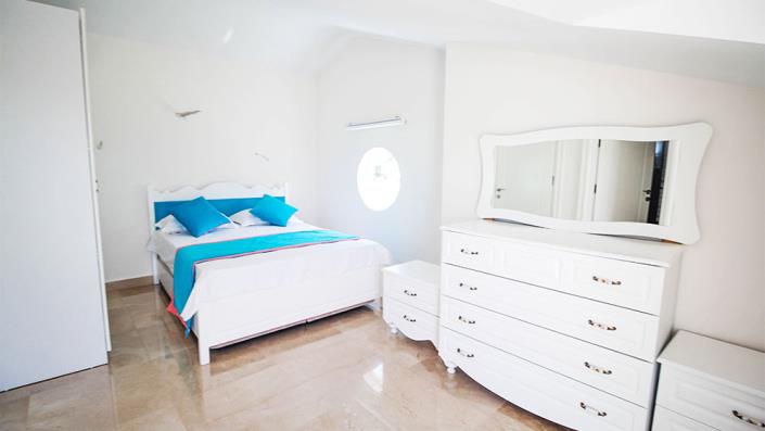 Image No.21-6 Bed Villa / Detached for sale