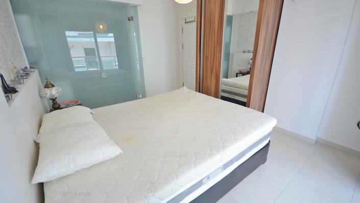 Image No.10-2 Bed Apartment for sale