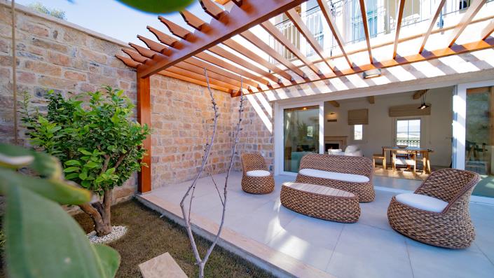 Image No.6-2 Bed Villa for sale