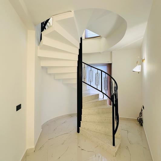 Image No.11-3 Bed Villa / Detached for sale