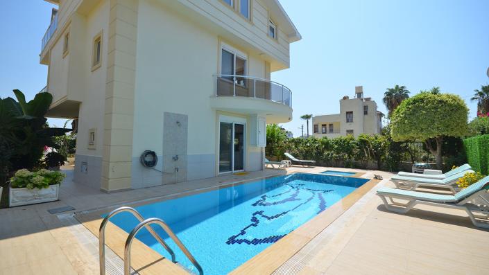 Image No.3-3 Bed Villa / Detached for sale