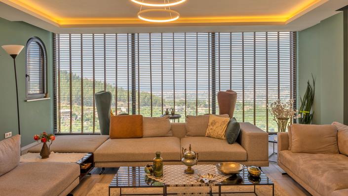 Image No.11-4 Bed Villa / Detached for sale