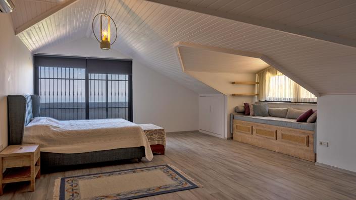 Image No.17-4 Bed Villa / Detached for sale