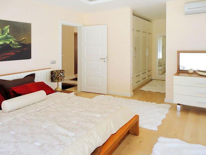 Image No.19-2 Bed Villa for sale