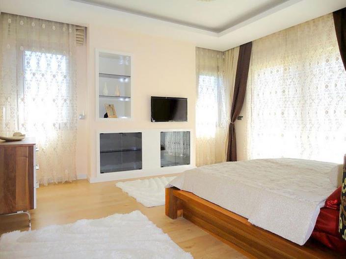 Image No.20-2 Bed Villa for sale