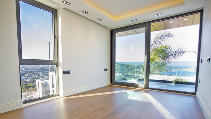 Image No.19-6 Bed Villa for sale