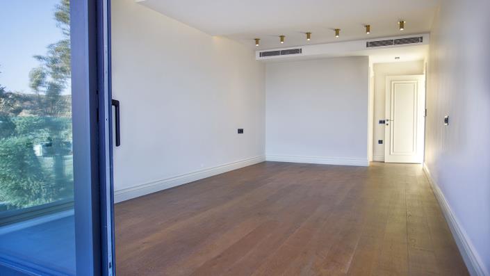 Image No.20-6 Bed Villa for sale