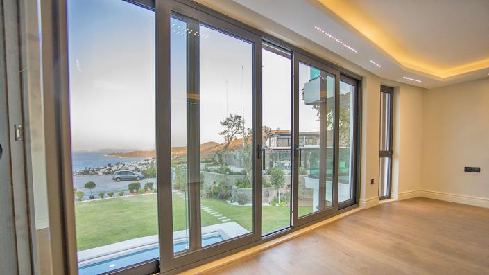 Image No.5-6 Bed Villa for sale