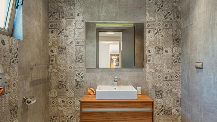 Image No.18-4 Bed Villa for sale