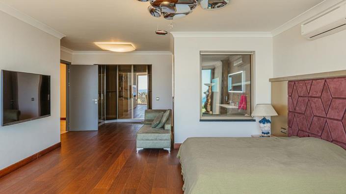 Image No.15-4 Bed Villa for sale