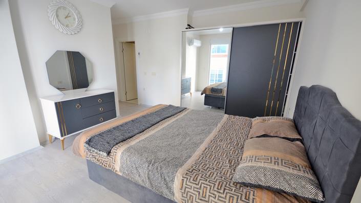 Image No.12-3 Bed Apartment for sale