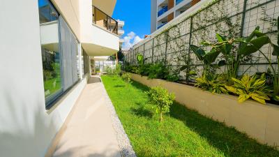 SELECT-SOCIAL-AREA-24