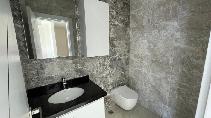 Image No.29-2 Bed Apartment for sale