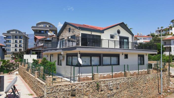 Image No.5-5 Bed Villa / Detached for sale