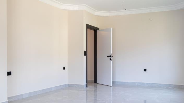 Image No.13-5 Bed Villa / Detached for sale