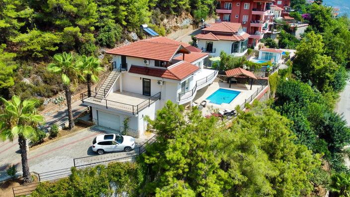 Image No.10-4 Bed Villa / Detached for sale