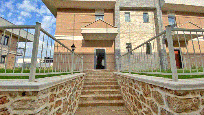 Image No.2-3 Bed Villa for sale