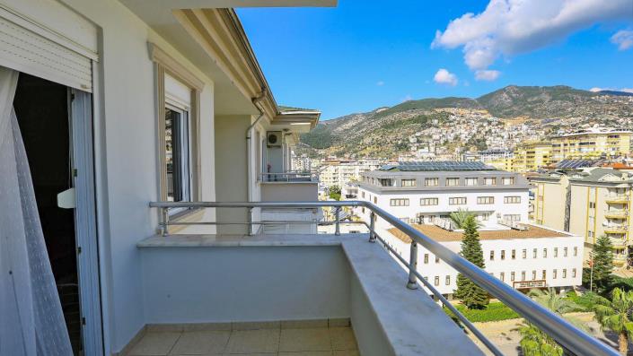 Image No.12-2 Bed Apartment for sale