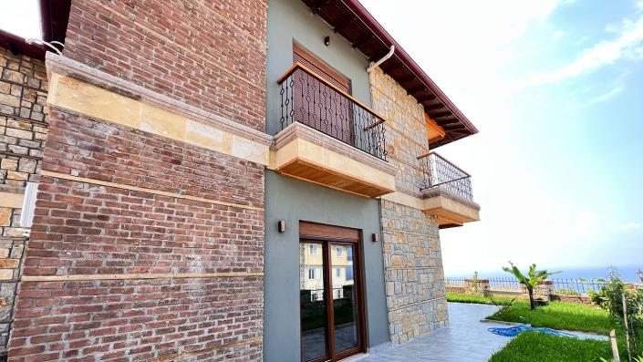 Image No.8-4 Bed Villa / Detached for sale