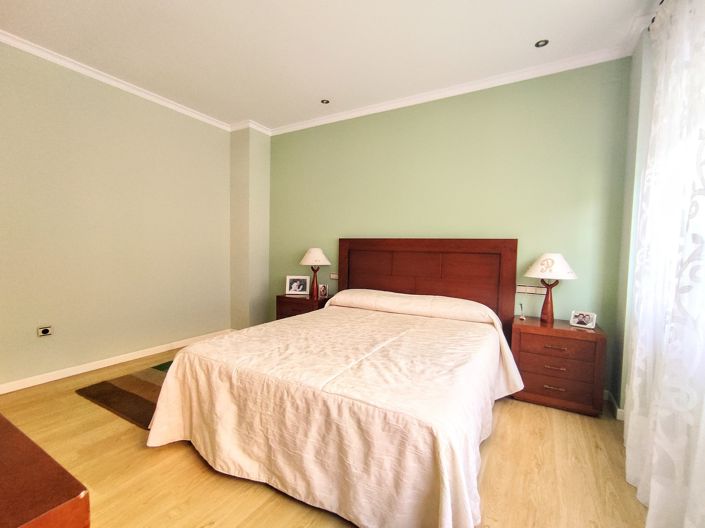 Image No.20-5 Bed Villa for sale