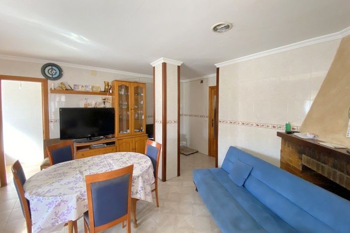 Image No.10-8 Bed Villa for sale