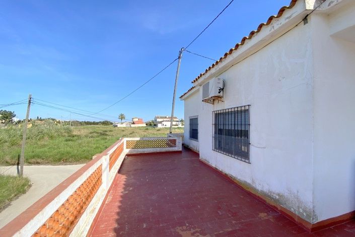 Image No.26-8 Bed Villa for sale