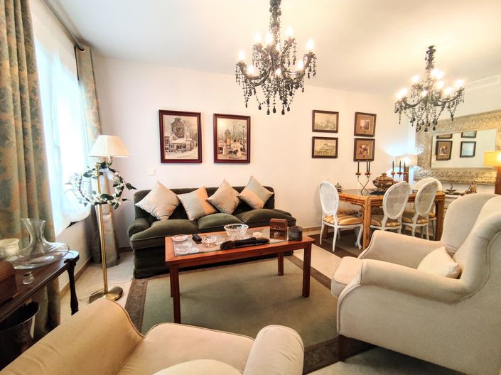 Image No.16-4 Bed Property for sale