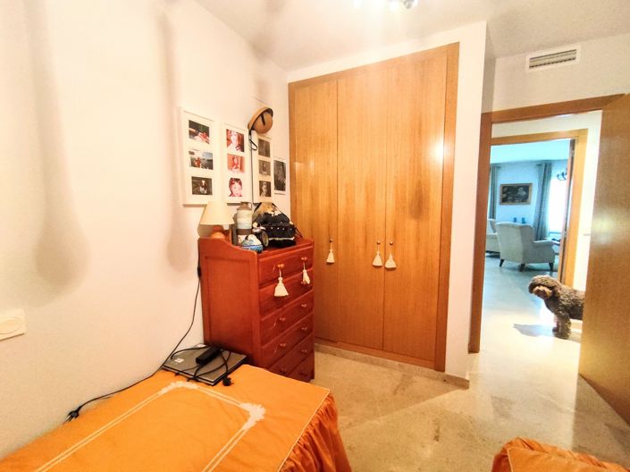 Image No.18-4 Bed Property for sale