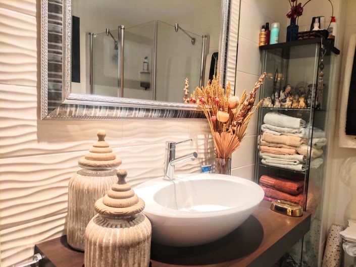 Image No.30-4 Bed Property for sale