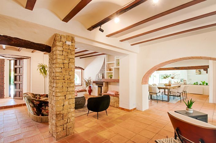 Image No.9-4 Bed Villa for sale