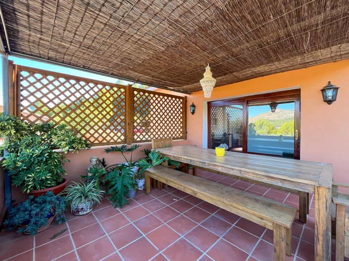 Image No.11-12 Bed Villa for sale