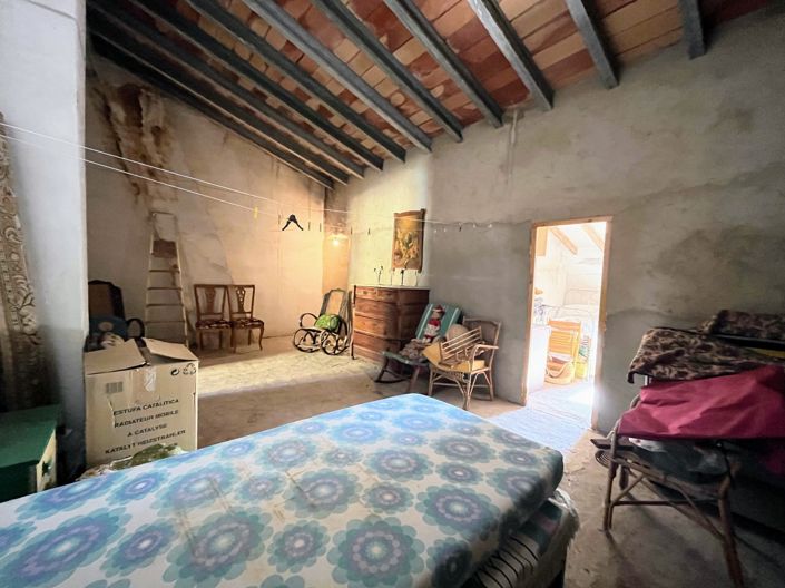 Image No.14-4 Bed Townhouse for sale